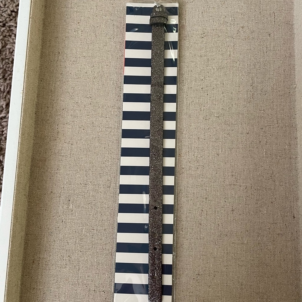 NEW IN PACKAGE Keep Collective (by Stella & Dot) glittery black